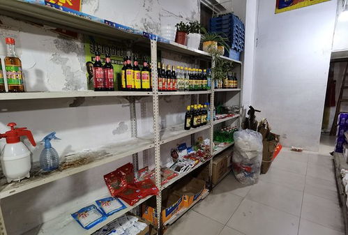 六安 封控小區超市日用品被買空 生活物資供應平臺已全面開啟